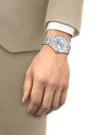 腕時計TISSOT シュマン・デ・トゥレル パワーマティック80 42 mm の手首シミュレーション